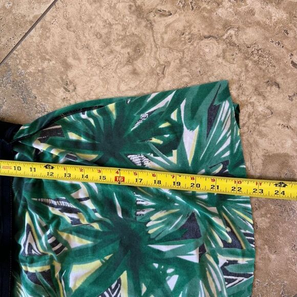 MagicSuit Tankini Swim Top Womens US Size 10 Green Tropical Built In Bra Draped - Picture 10 of 10